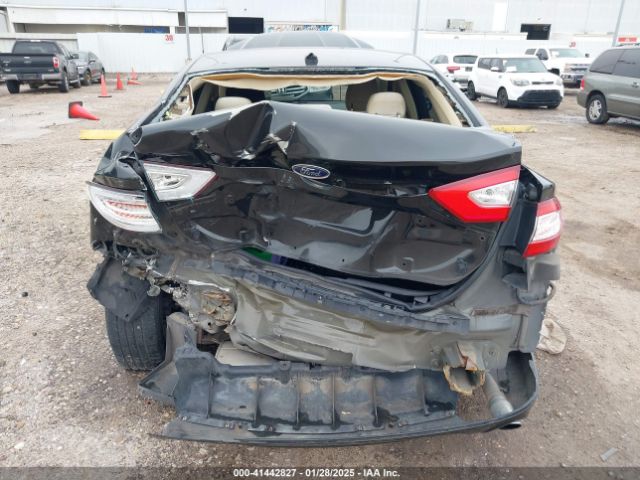 1FA6P0HD9E5396569 Ford FUSION SE