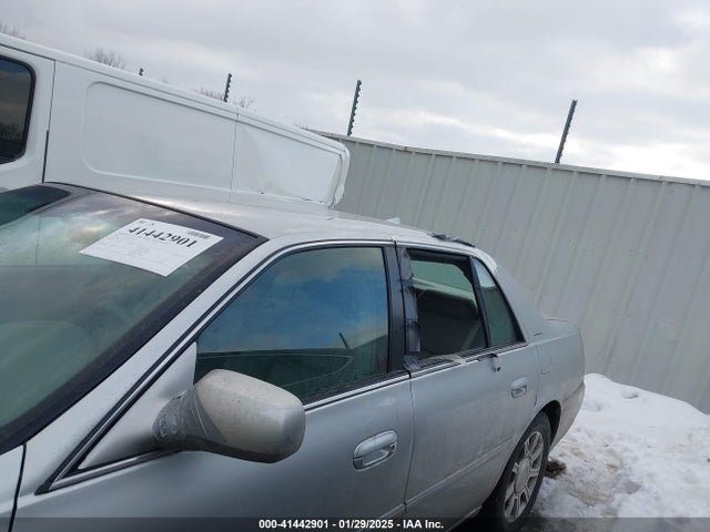 2010 CADILLAC DTS 1G6KA5EY2AU122146 Photo 5