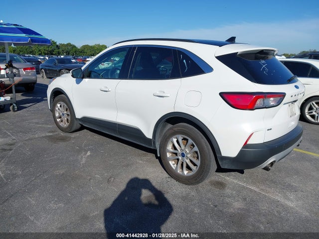 Ford ESCAPE SE 2020 1FMCU9G68LUA74517 Image 3