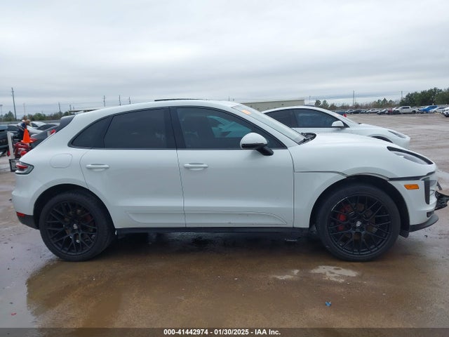 Porsche Macan 2019 WP1AA2A50KLB04852 Image 13