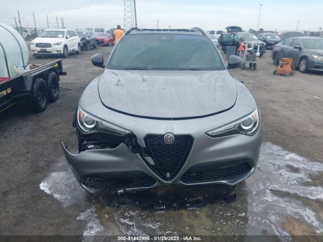 ZASPAKBN0M7D15255 Alfa Romeo Stelvio Ti Awd