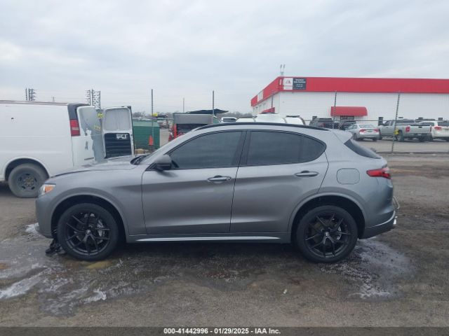 ZASPAKBN0M7D15255 Alfa Romeo Stelvio Ti Awd