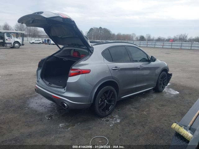 ZASPAKBN0M7D15255 Alfa Romeo Stelvio Ti Awd