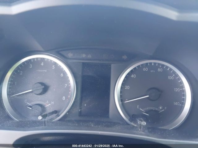5TDZZRFH0KS338531 Toyota Highlander Le