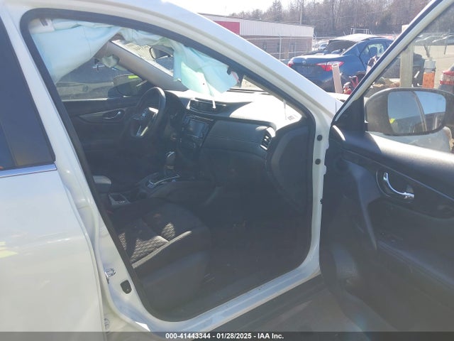 Nissan ROGUE S 2019 KNMAT2MT4KP552669 Image 5