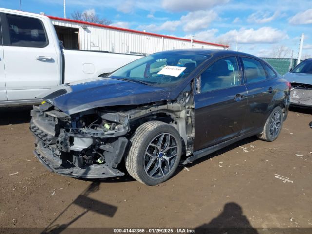 1FADP3FE1JL267977 Ford FOCUS SE
