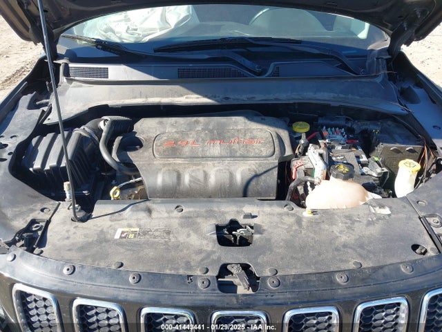 Jeep Compass Latitude 4x4 2018 3C4NJDBB3JT470553 Image 10