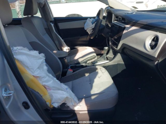 2T1BURHE3JC113241 Toyota Corolla L/le/xle/se/xse