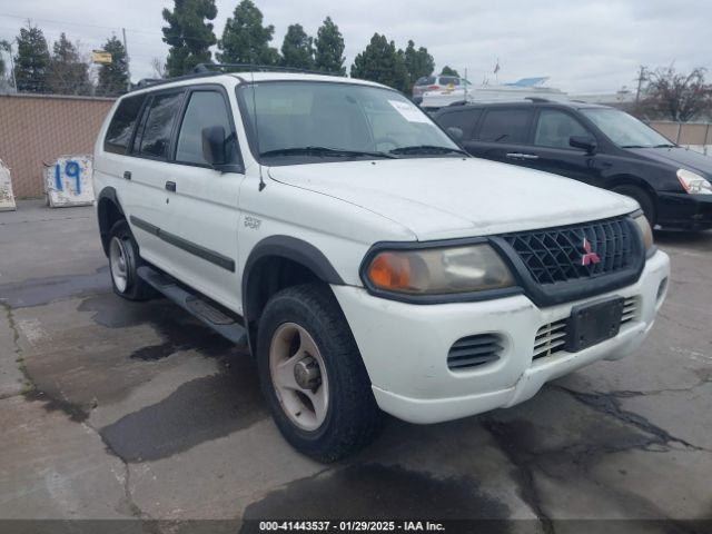 41443537 :رقم المزاد ، JA4LS31H0YP021389 vin ، 2000 Mitsubishi Montero Sport Ls/xls مزاد بيع