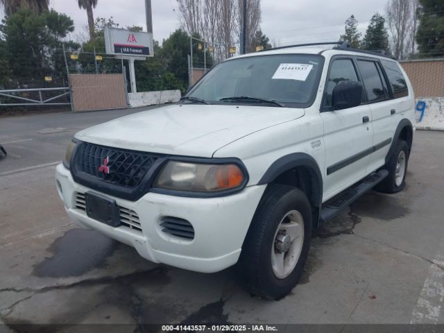 2000 MITSUBISHI MONTERO SPORT JA4LS31H0YP021389 Photo 1