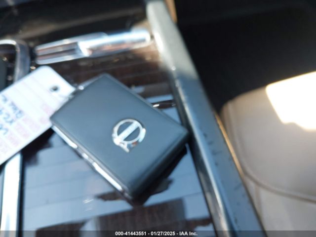 YV4A22PK5H1128982 Volvo XC90 T6