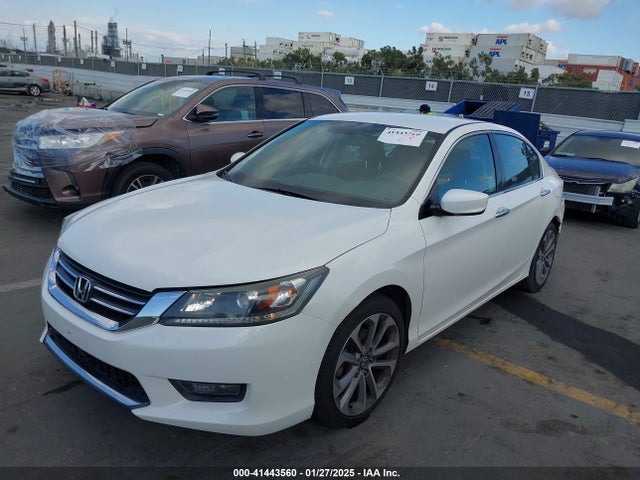 Honda Accord Sport 2014 1HGCR2F59EA035740 Image 2