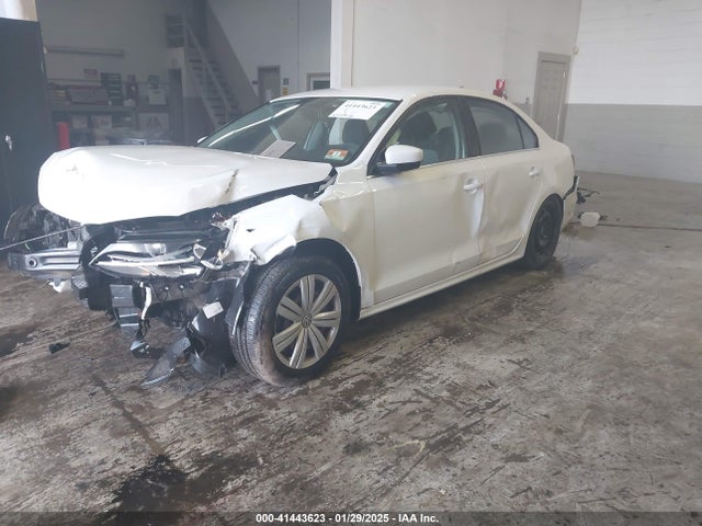 3VW2B7AJ0HM315406 Volkswagen Jetta 1.4t S