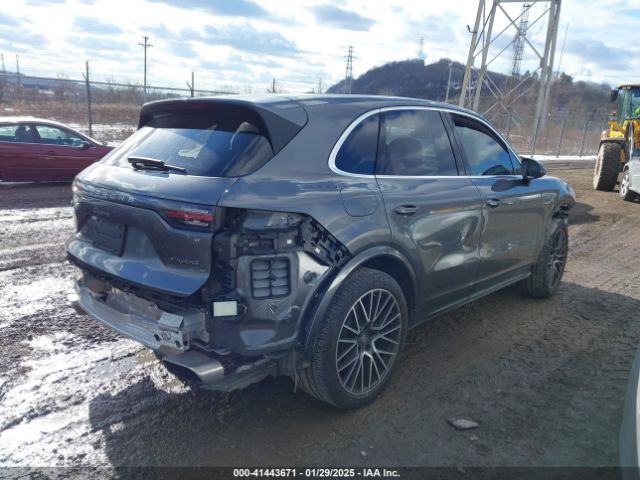2019 PORSCHE CAYENNE E-HYBRID WP1AE2AY9KDA51903 Photo 3