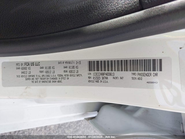Chrysler 200 Limited 2015 1C3CCCAB8FN659613 Image 9