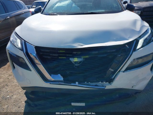 5N1BT3AA9PC940892 Nissan Rogue S Fwd