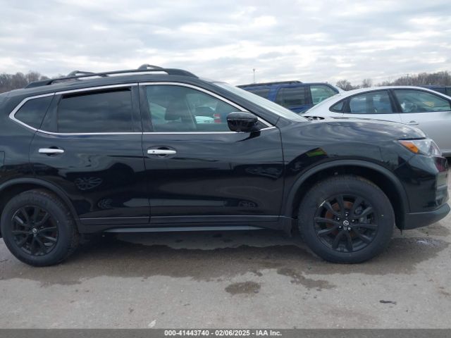 5N1AT2MV5JC783356 Nissan ROGUE SV