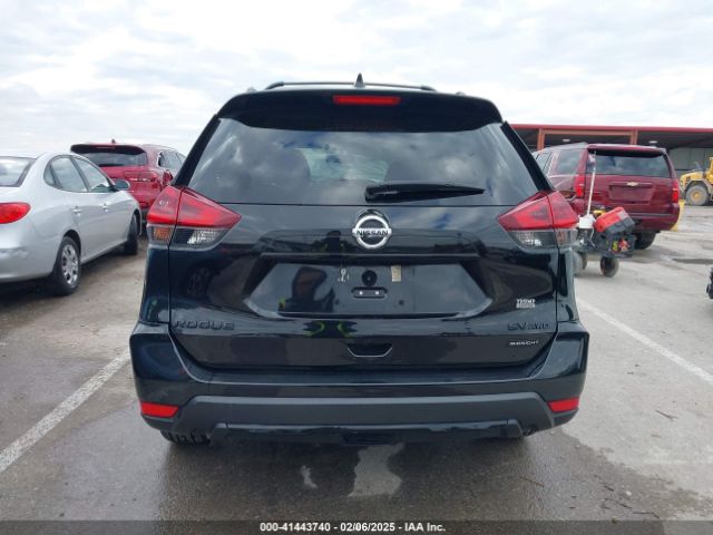 5N1AT2MV5JC783356 Nissan ROGUE SV