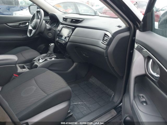 5N1AT2MV5JC783356 Nissan ROGUE SV