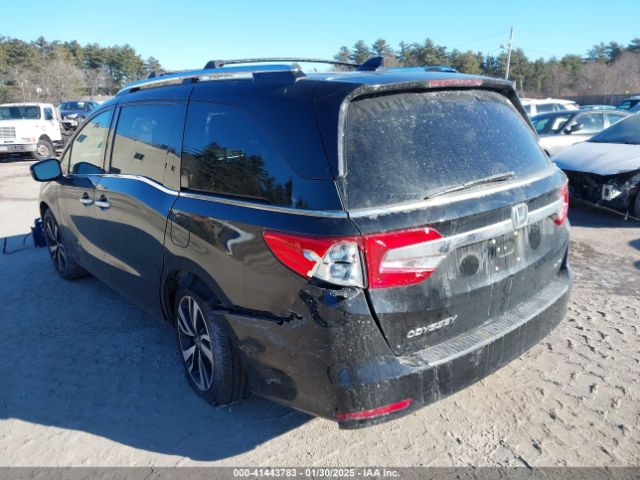 5FNRL6H98JB018141 Honda Odyssey Elite