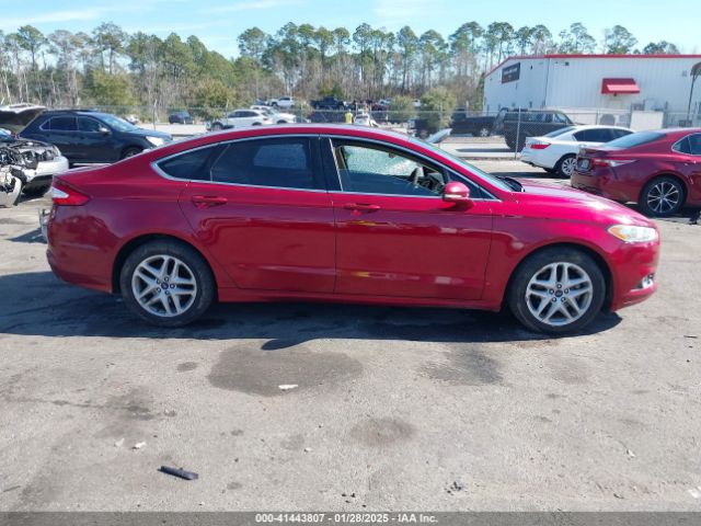3FA6P0HD8GR376622 Ford FUSION SE