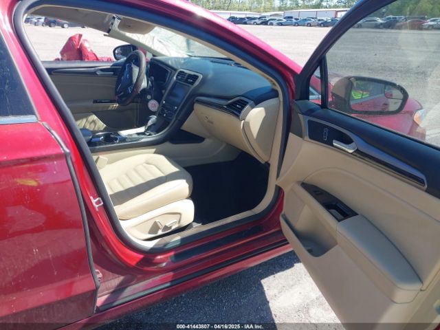 3FA6P0HD8GR376622 Ford FUSION SE