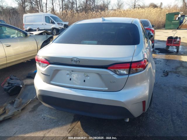 5YFB4MDE3SP235043 Toyota COROLLA LE