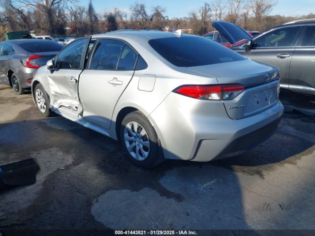 5YFB4MDE3SP235043 Toyota COROLLA LE