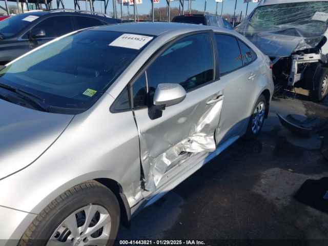 5YFB4MDE3SP235043 Toyota COROLLA LE