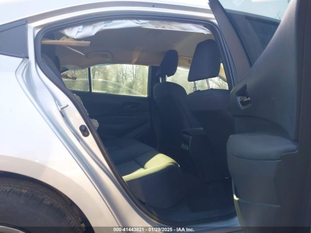 5YFB4MDE3SP235043 Toyota COROLLA LE