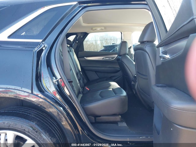 2018 CADILLAC XT5 1GYKNFRS5JZ121731 Photo 7