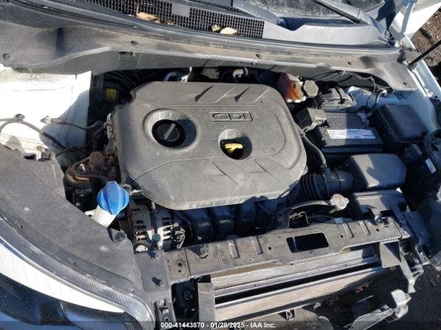 KNDJX3A51G7355157 KIA Soul !