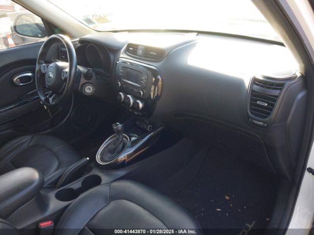 KNDJX3A51G7355157 KIA Soul !