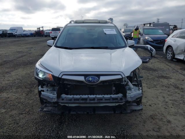 JF2SKAJC4LH469214 Subaru Forester Premium
