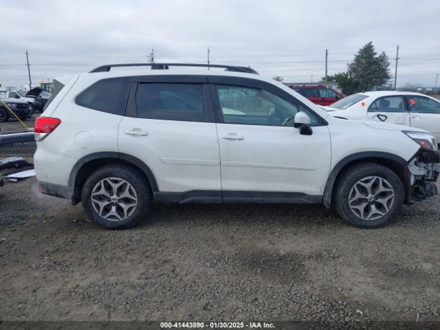 JF2SKAJC4LH469214 Subaru Forester Premium