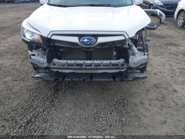 JF2SKAJC4LH469214 Subaru Forester Premium