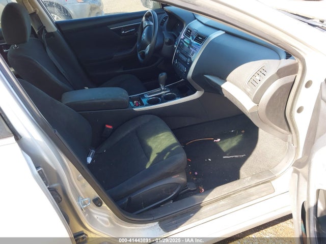 Nissan Altima 2.5 S 2014 1N4AL3AP2EN364767 Image 5