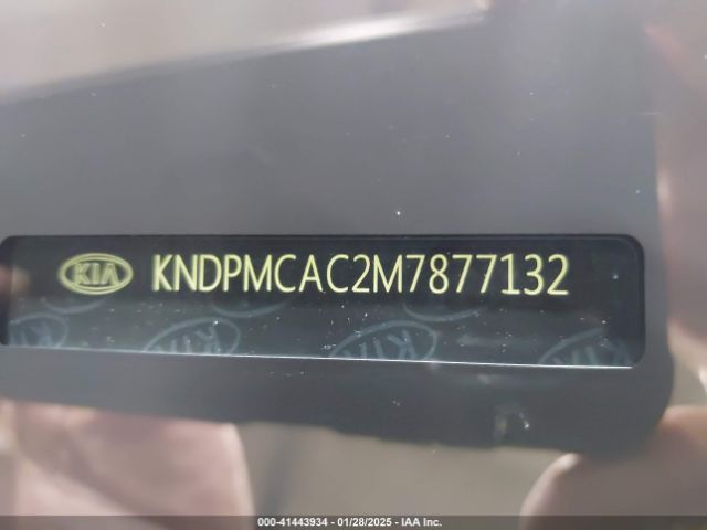 KNDPMCAC2M7877132 KIA Sportage Lx