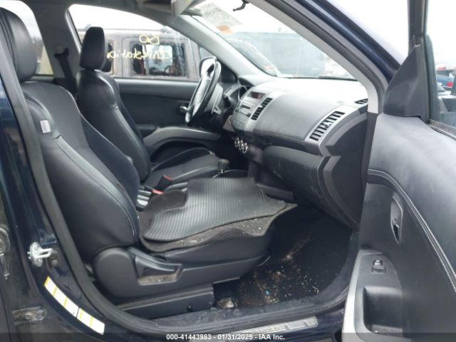 2010 MITSUBISHI OUTLANDER JA4JT4AXXAZ014218 Photo 4