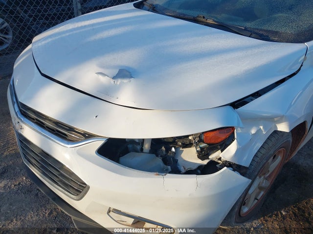 1G1ZB5ST4HF137188 Chevrolet MALIBU LS