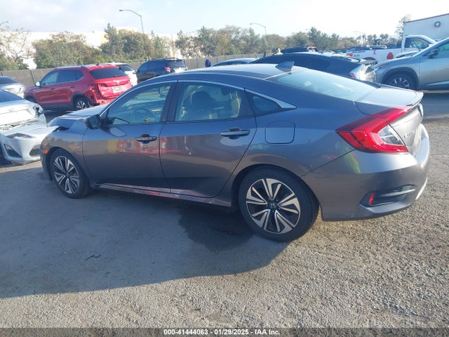 Honda Civic Ex-t 2018 JHMFC1F39JX005990 Image 14