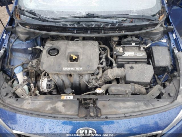3KPFK4A70JE236633 KIA FORTE LX