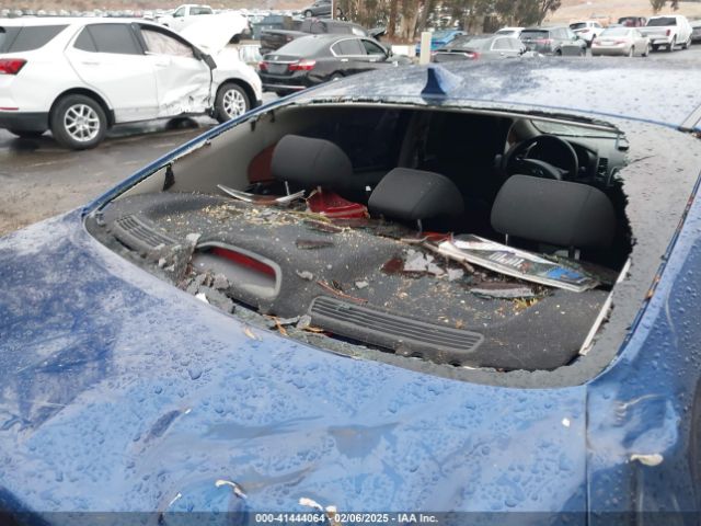 3KPFK4A70JE236633 KIA FORTE LX
