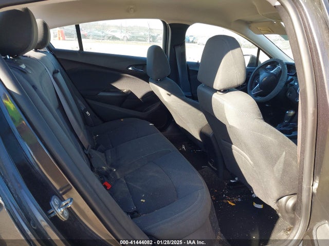 1G1BE5SM6H7195671 Chevrolet Cruze Lt Auto
