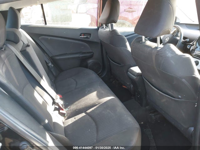 Toyota Prius Two 2018 JTDKBRFU6J3588262 Image 8
