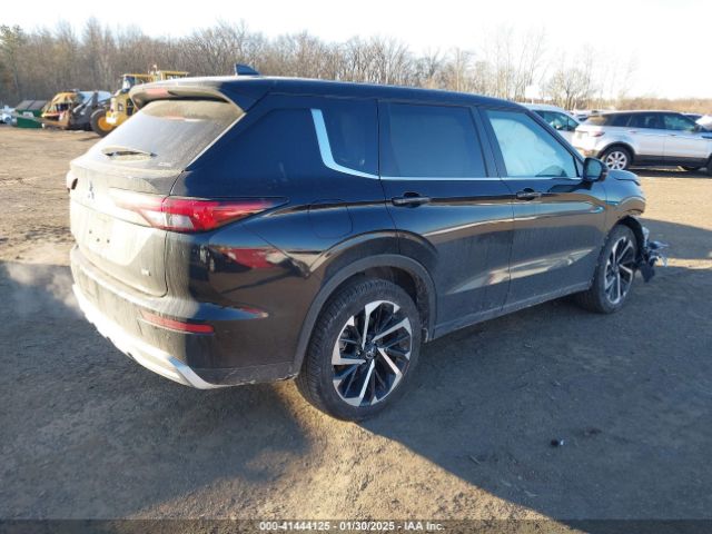 2024 MITSUBISHI OUTLANDER JA4J4VA88RZ064350 Photo 3