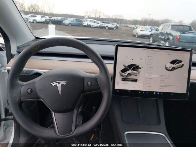 7SAYGDEE4PF600271 Tesla Model Y Awd/long Range Dual Motor All-wheel Drive