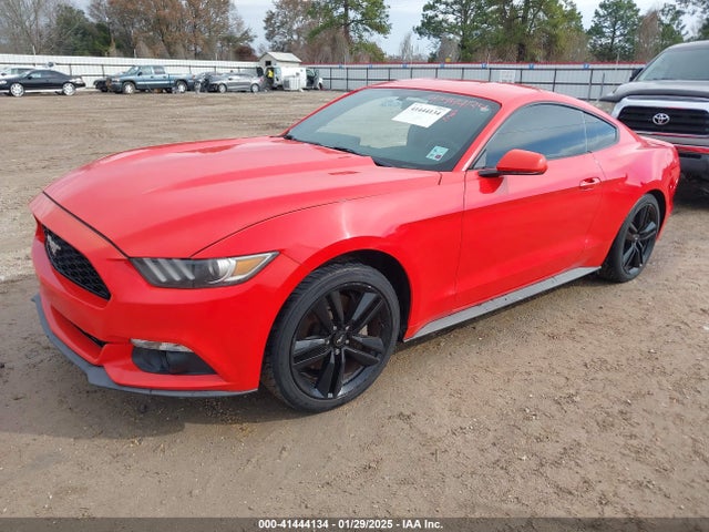 Ford Mustang Ecoboost 2015 1FA6P8TH0F5347268 Image 2