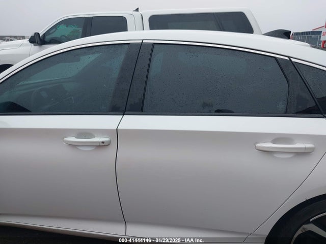 1HGCV1F3XNA060148 Honda Accord Sport