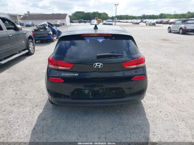 KMHH35LE5JU033502 Hyundai ELANTRA GT